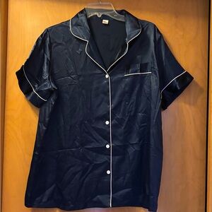 Blue and White Pajama Top with Notched Lapels NWOT